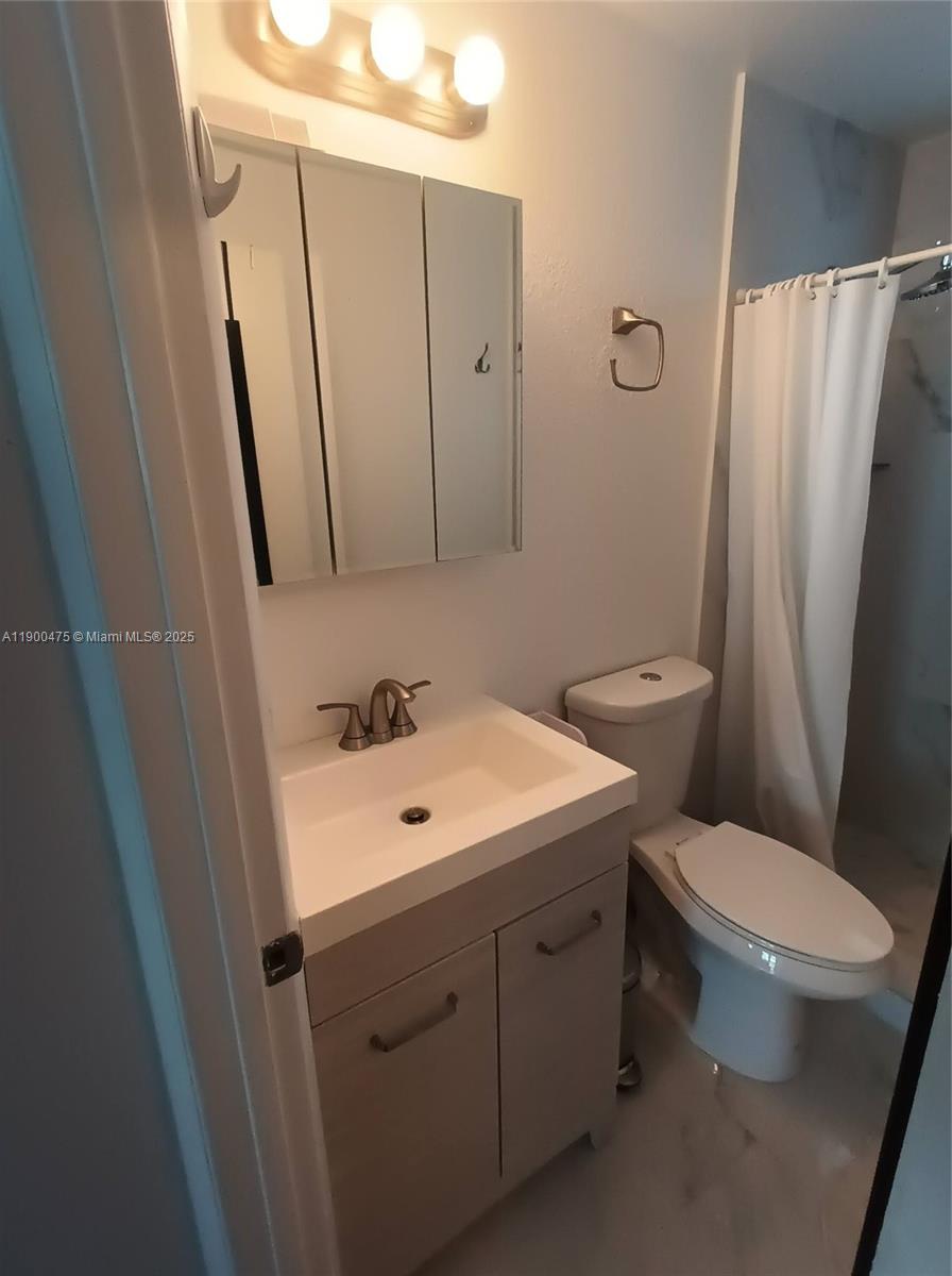 THE LOFTS AT HARDING COND - Residential