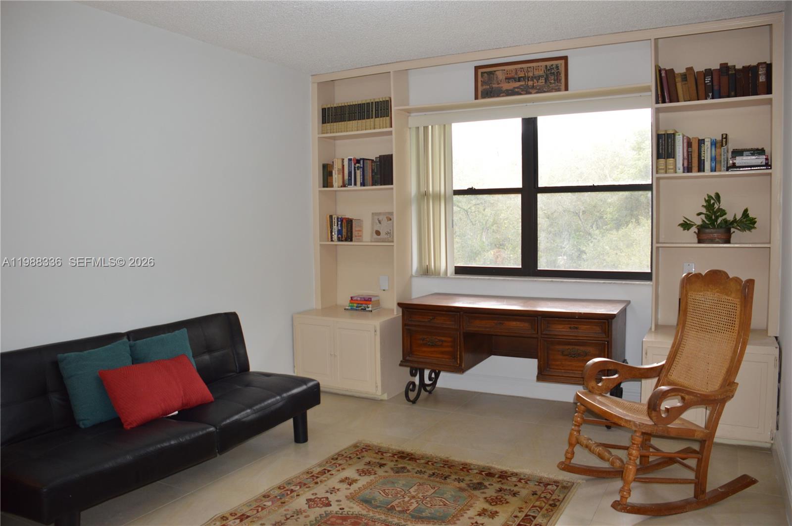 SUMMERTREE VILG CALIF CL - Residential Lease