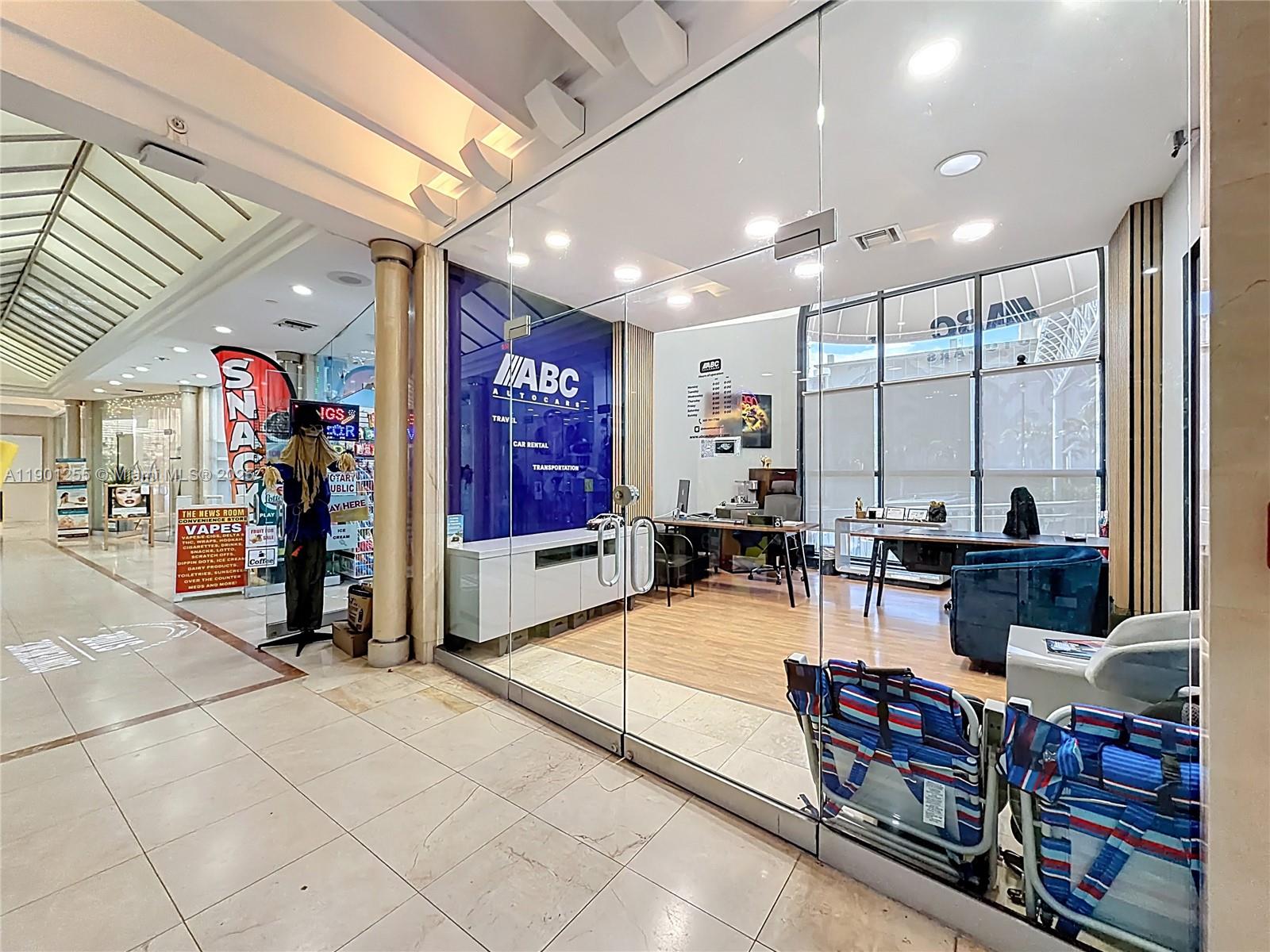 THE AVENTURA BEACH CLUB C - Residential