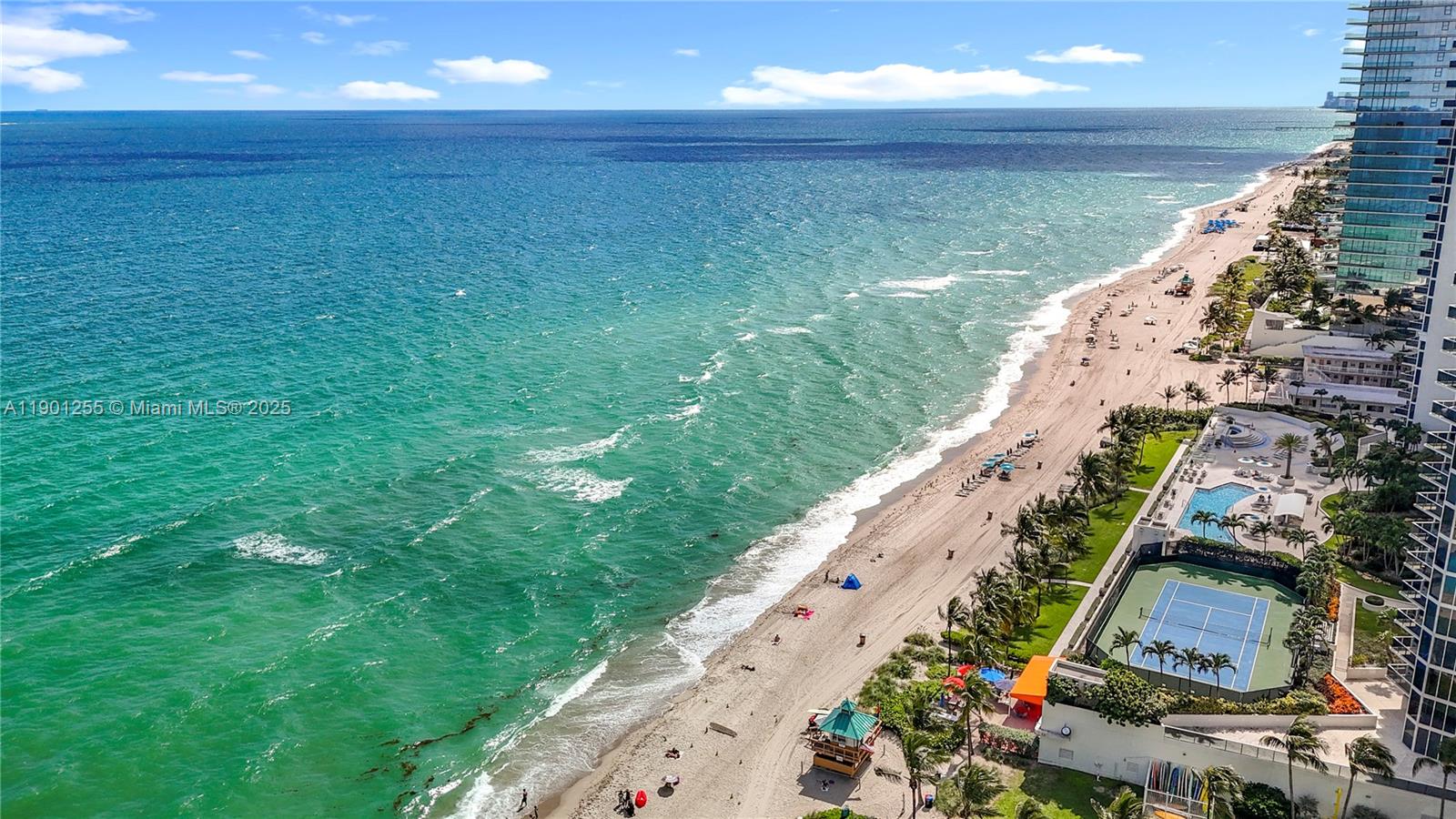 THE AVENTURA BEACH CLUB C - Residential