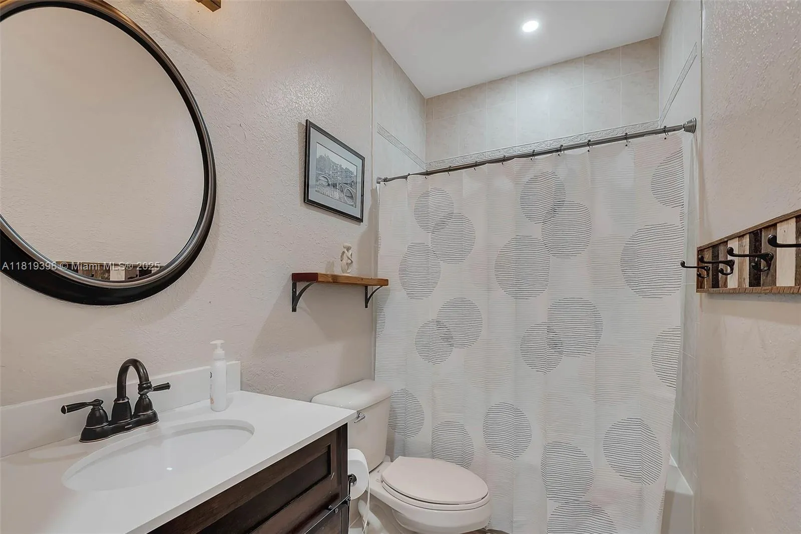 Cutler Bay, Florida 33189, United States, 3 Bedrooms Bedrooms, ,3 BathroomsBathrooms,Residential,Pending,148349