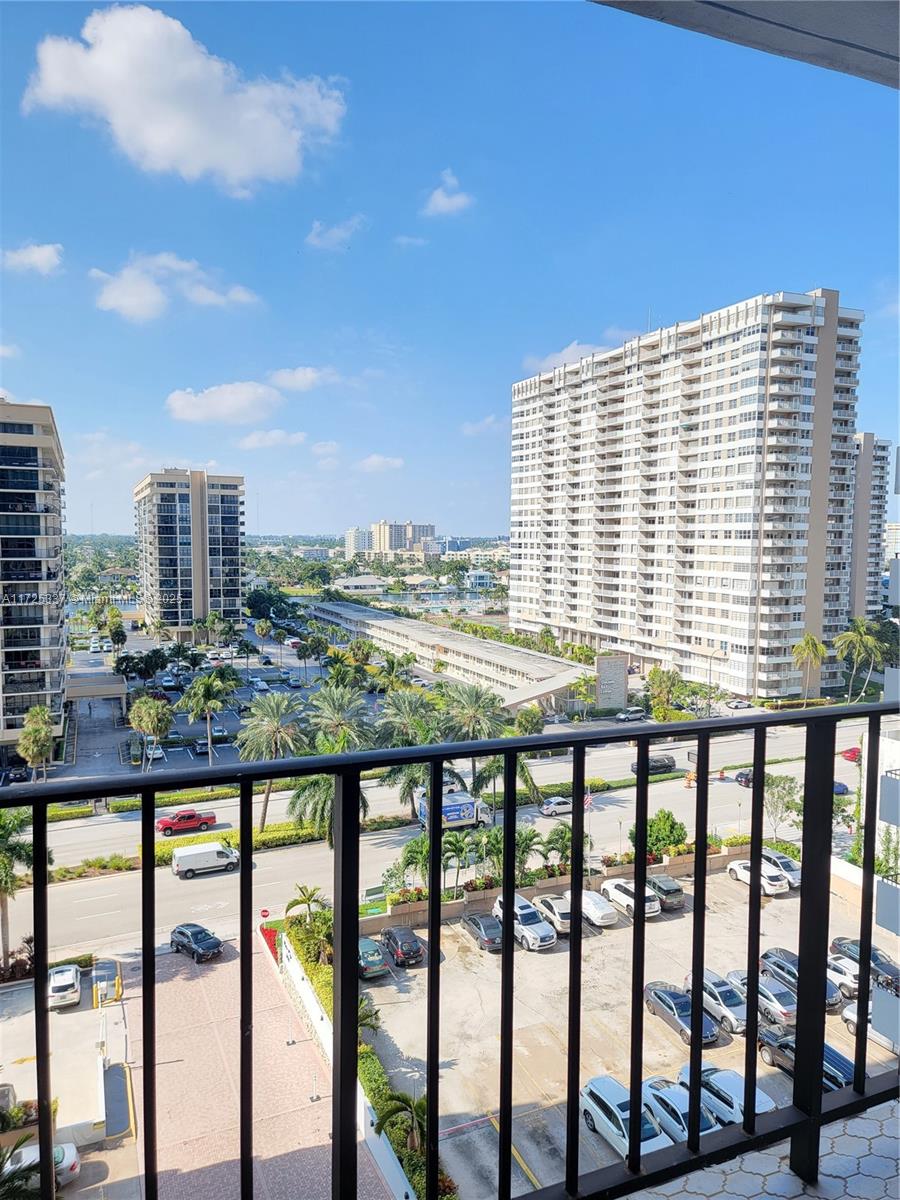 Rental Property at 2030 S Ocean Dr 903, Hallandale Beach, Broward County, Florida - Bedrooms: 1 
Bathrooms: 2  - $2,560 MO.