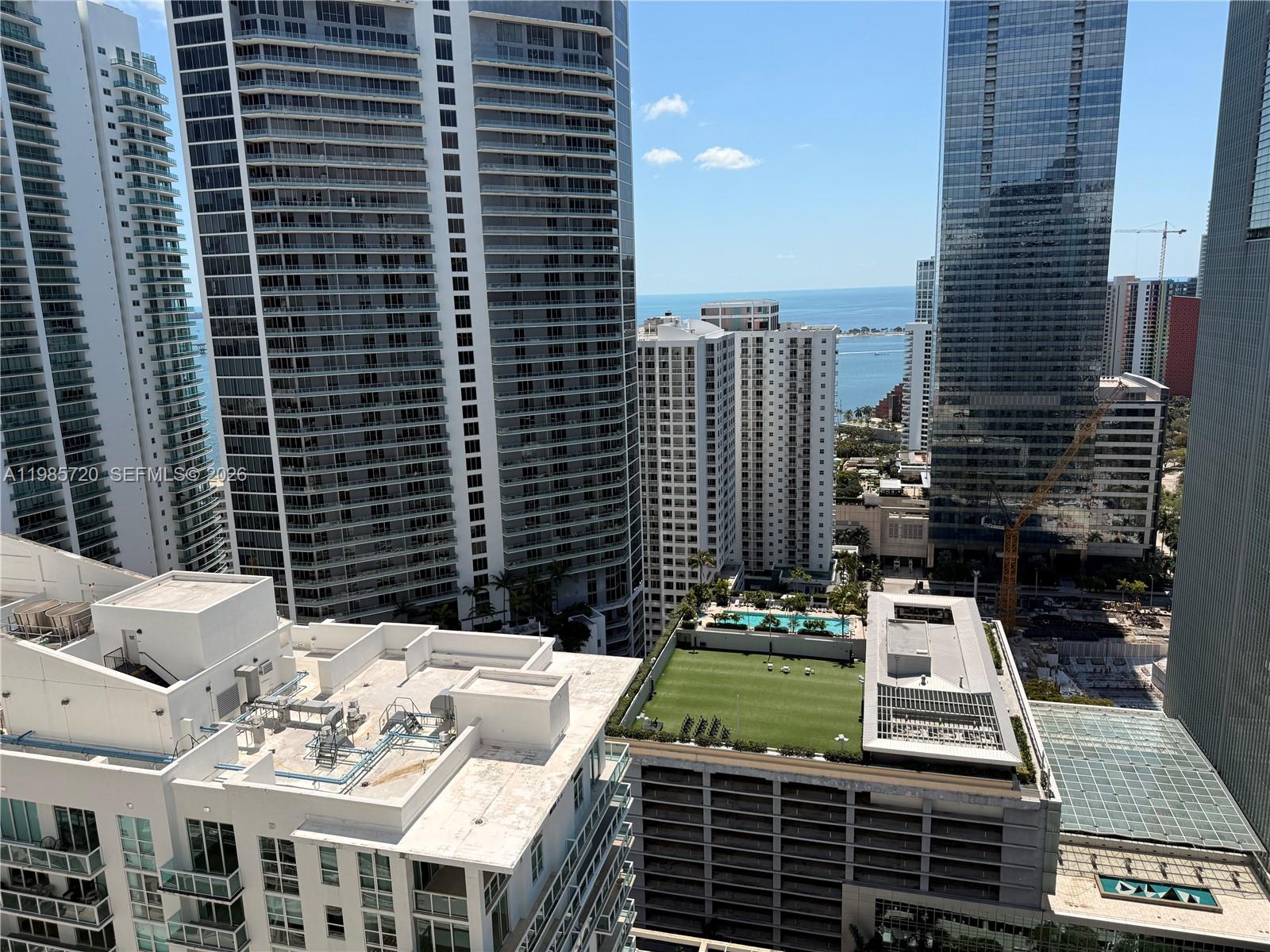 THE CLUB AT BRICKELL BAY - Residential Lease