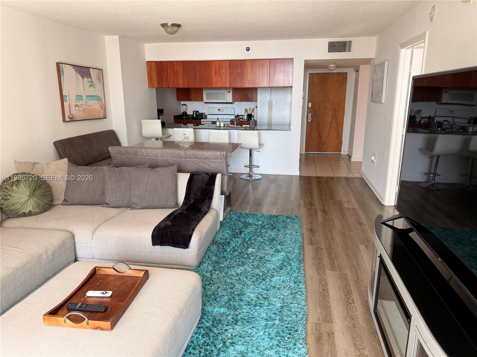 THE CLUB AT BRICKELL BAY - Residential Lease