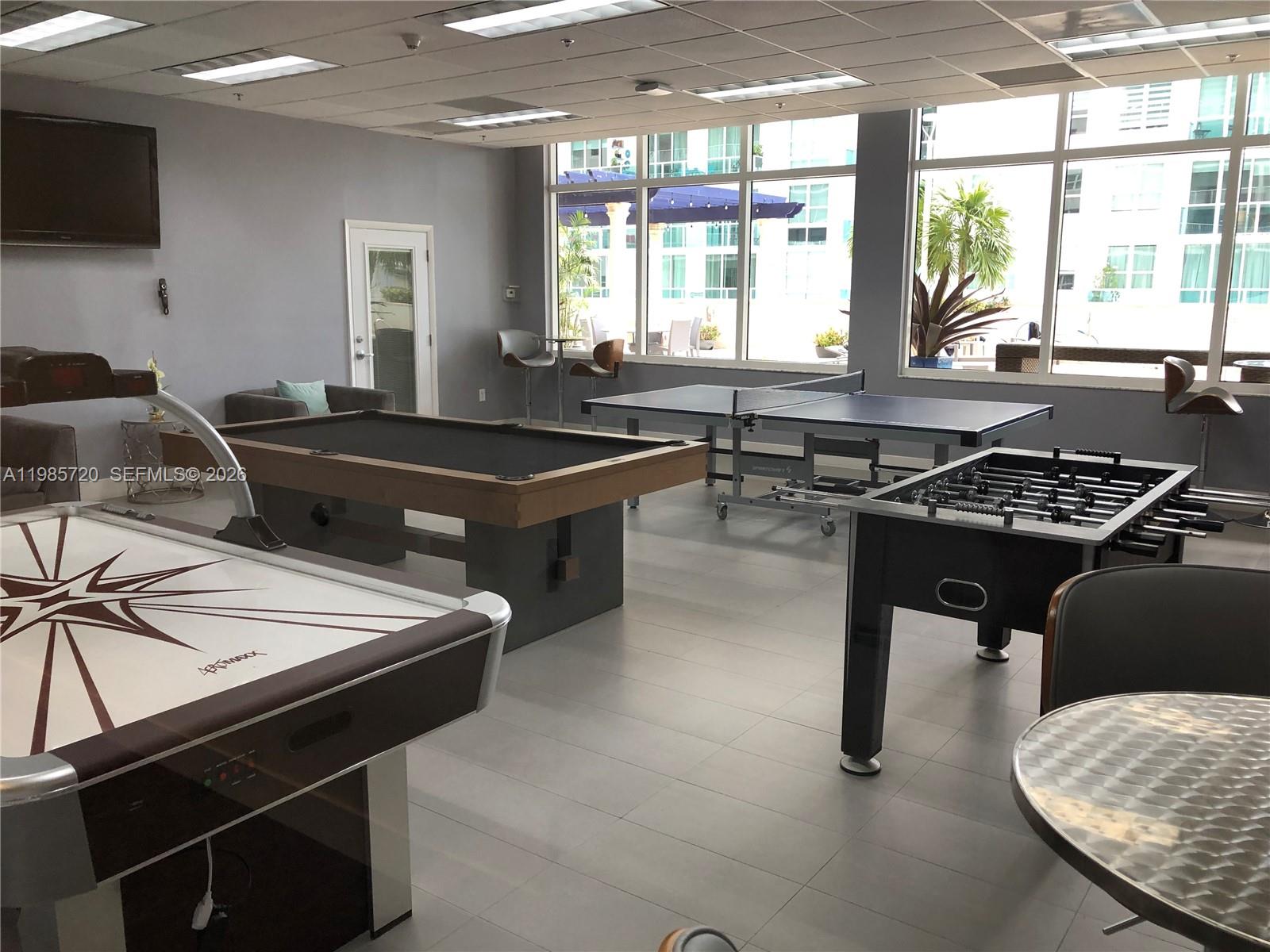 THE CLUB AT BRICKELL BAY - Residential Lease