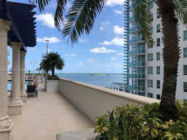THE CLUB AT BRICKELL BAY - Residential Lease
