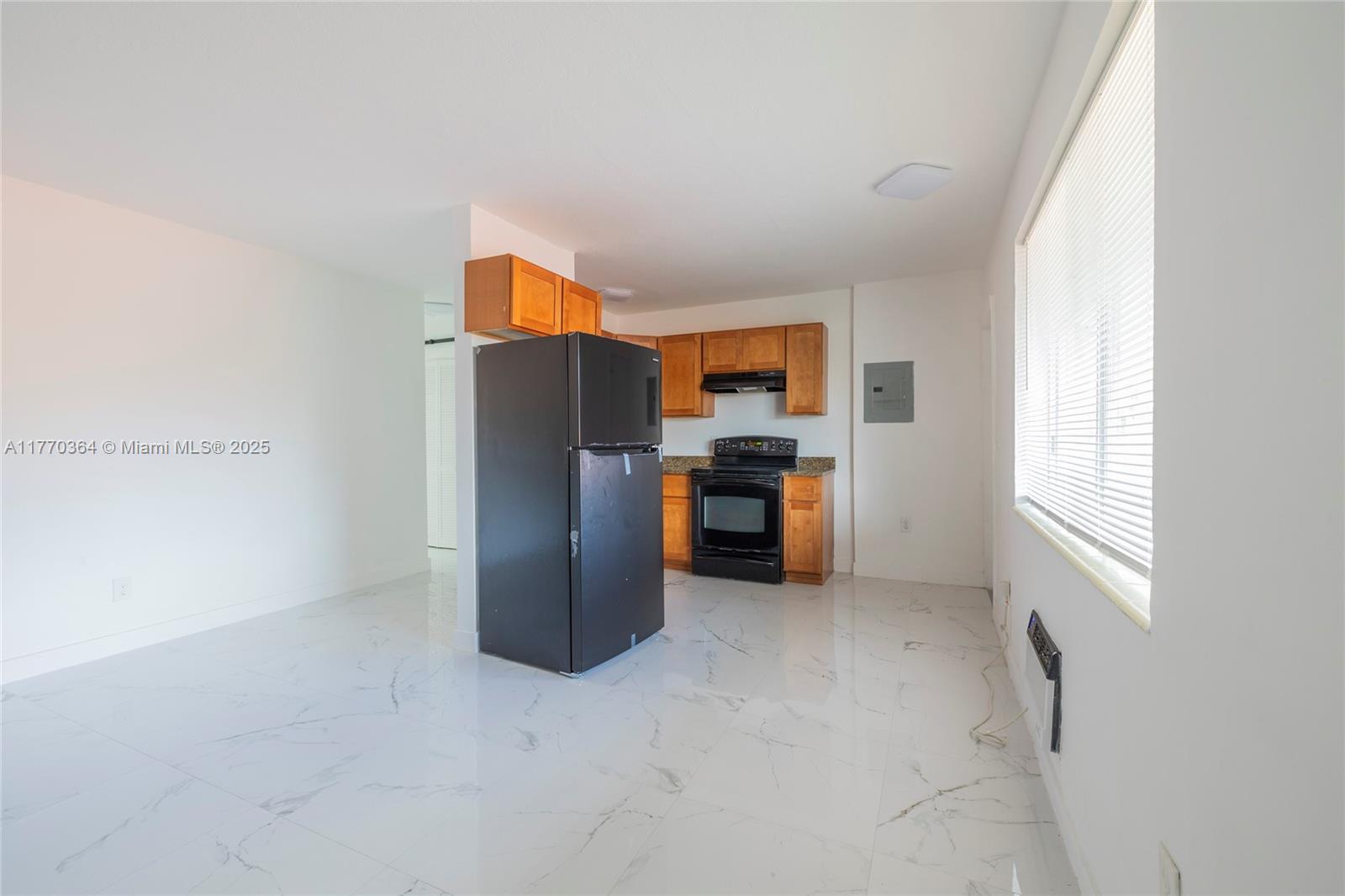 Rental Property at 979 Sw 10th St 7, Miami, Broward County, Florida - Bedrooms: 1 
Bathrooms: 1  - $1,850 MO.