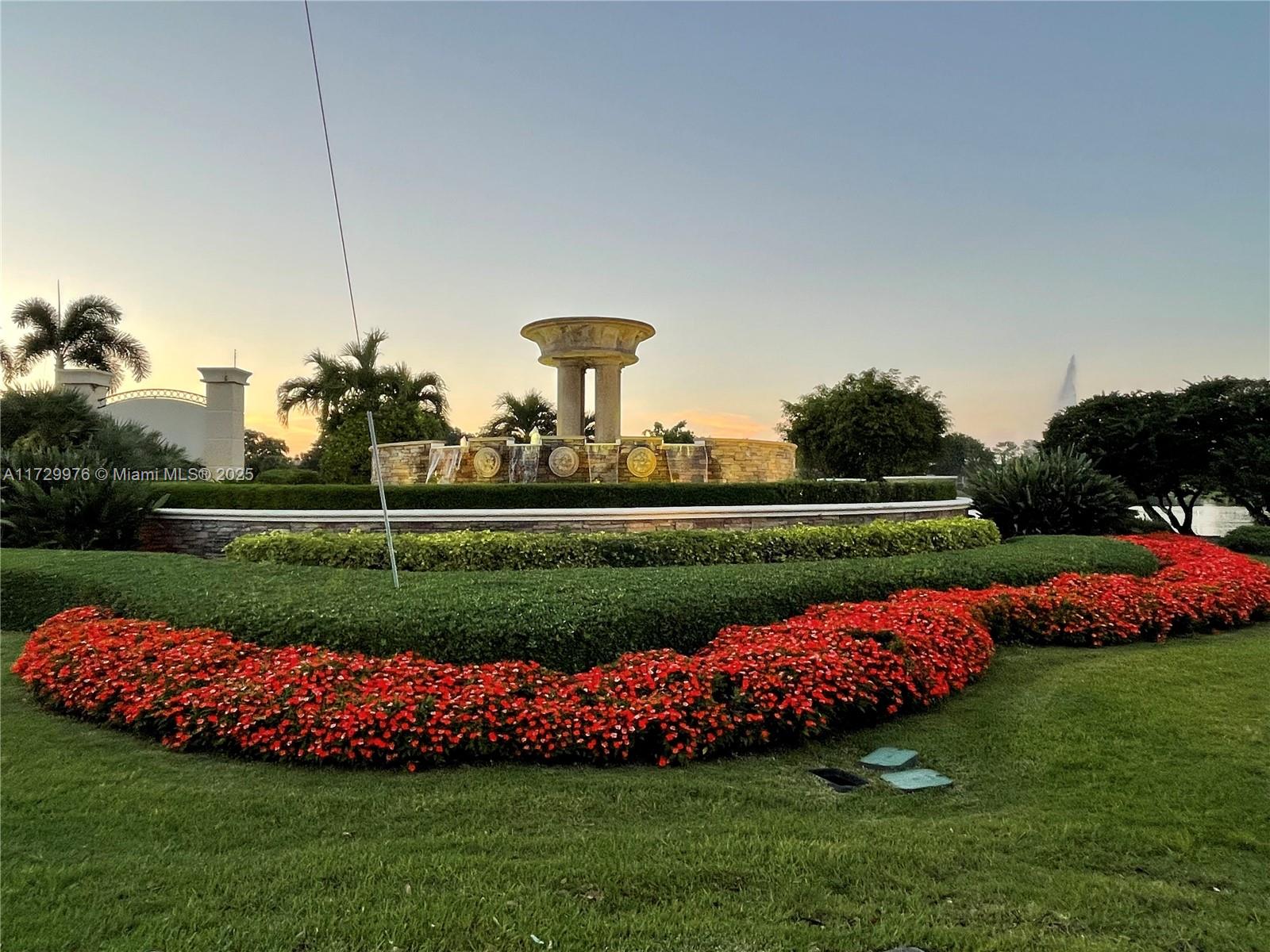 LAKEWOOD MIDRISE CONDO - Residential