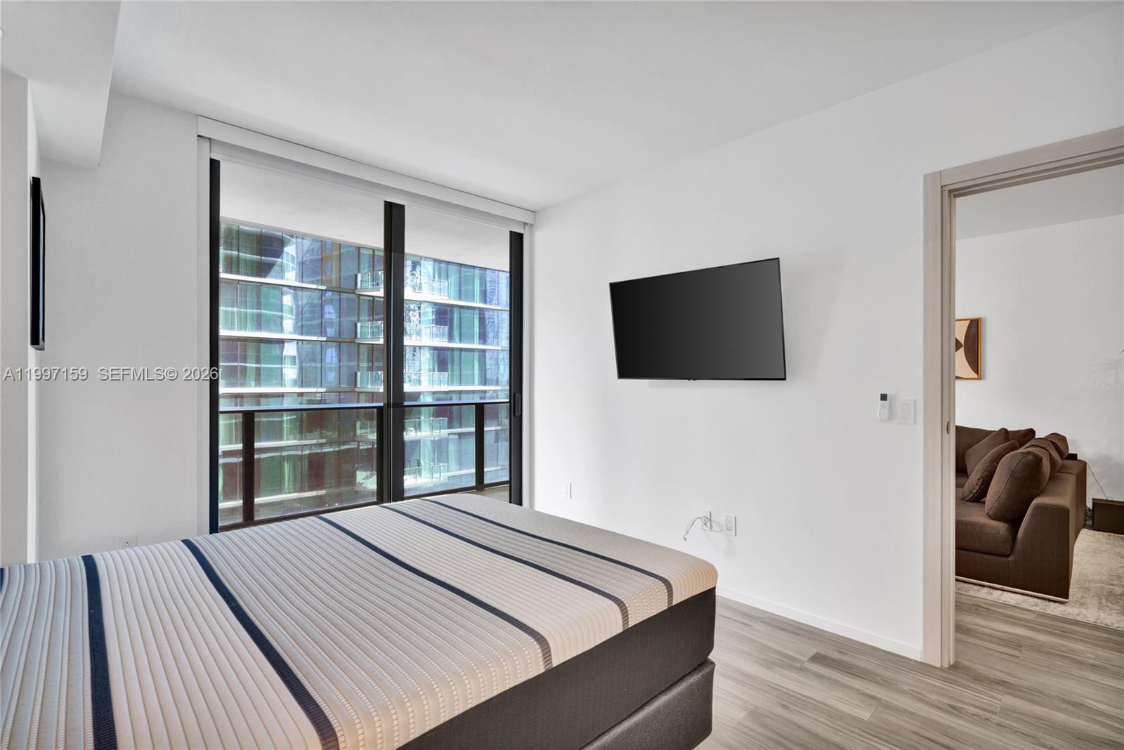 801 SMA RESIDENCES CONDO - Residential Lease