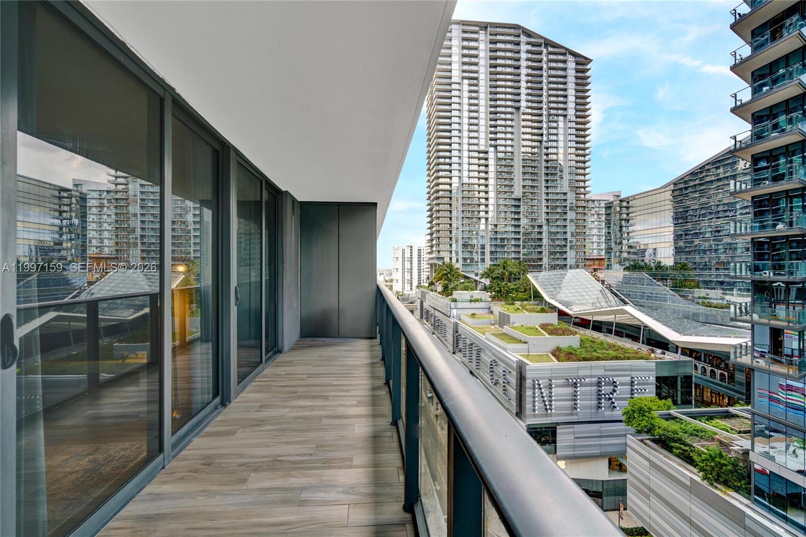 801 SMA RESIDENCES CONDO - Residential Lease