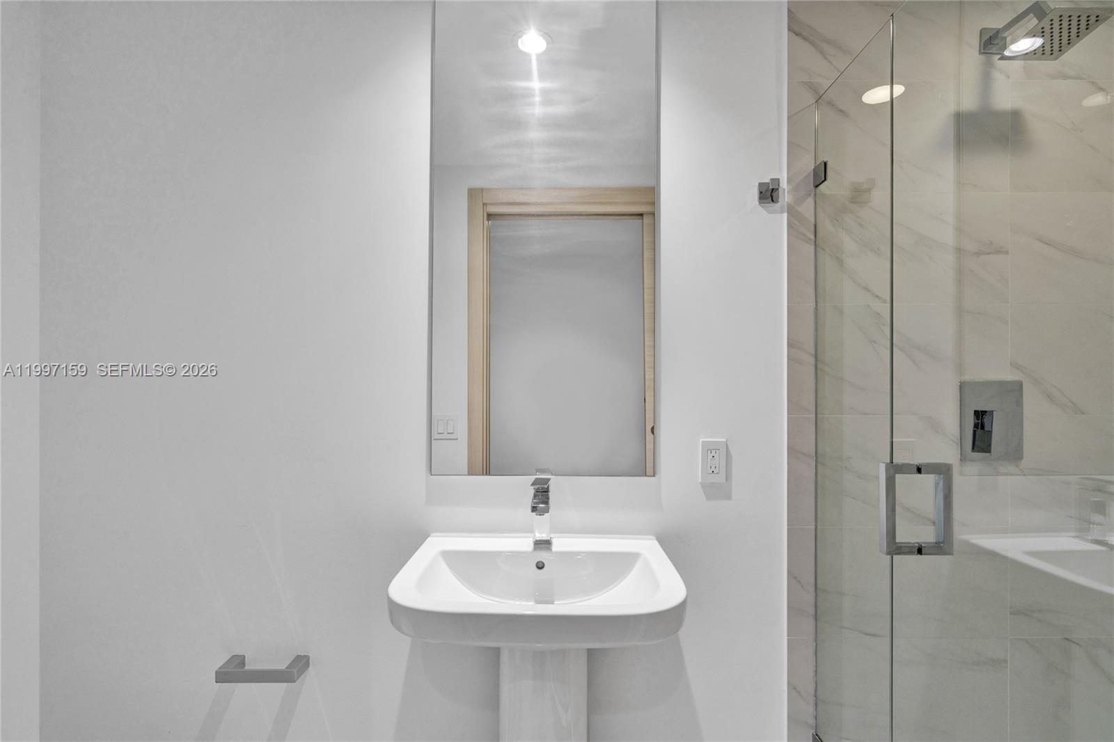 801 SMA RESIDENCES CONDO - Residential Lease