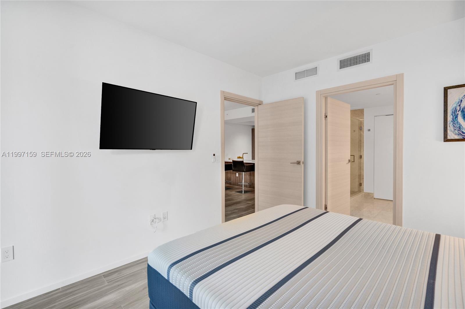 801 SMA RESIDENCES CONDO - Residential Lease