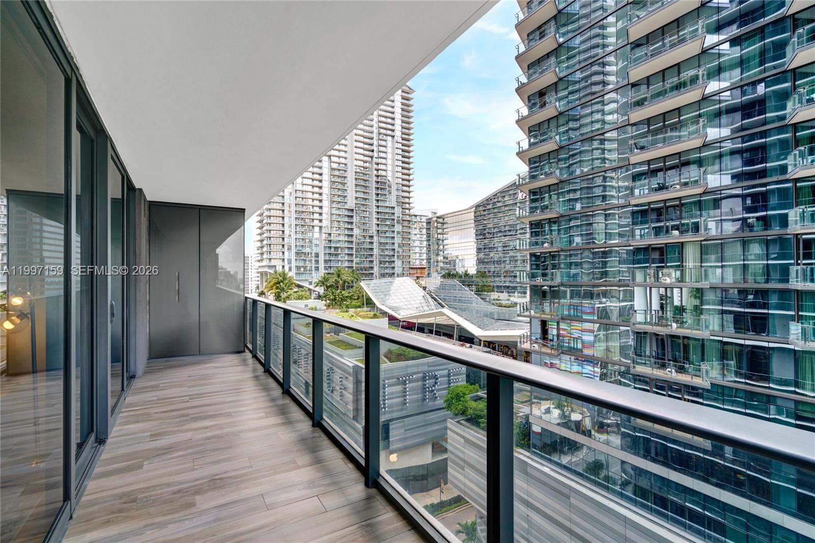 801 SMA RESIDENCES CONDO - Residential Lease