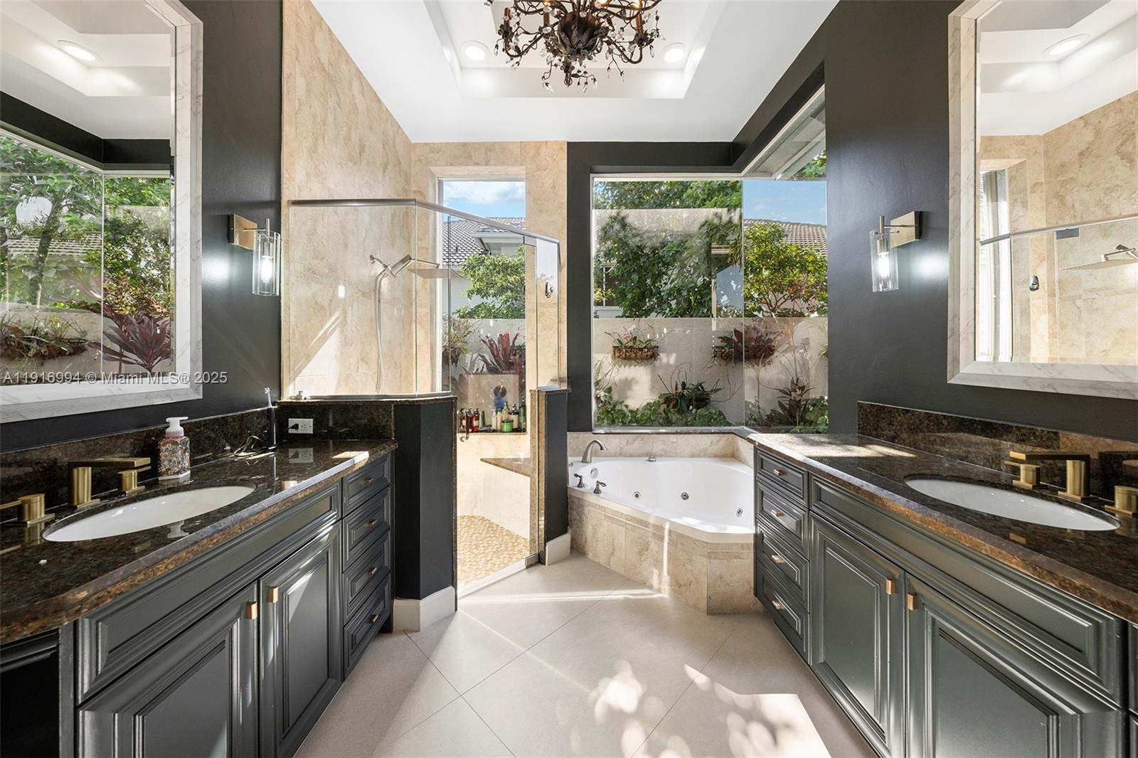 SEASONS - Residential