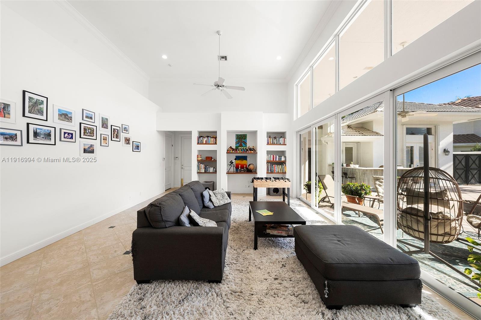 SEASONS - Residential