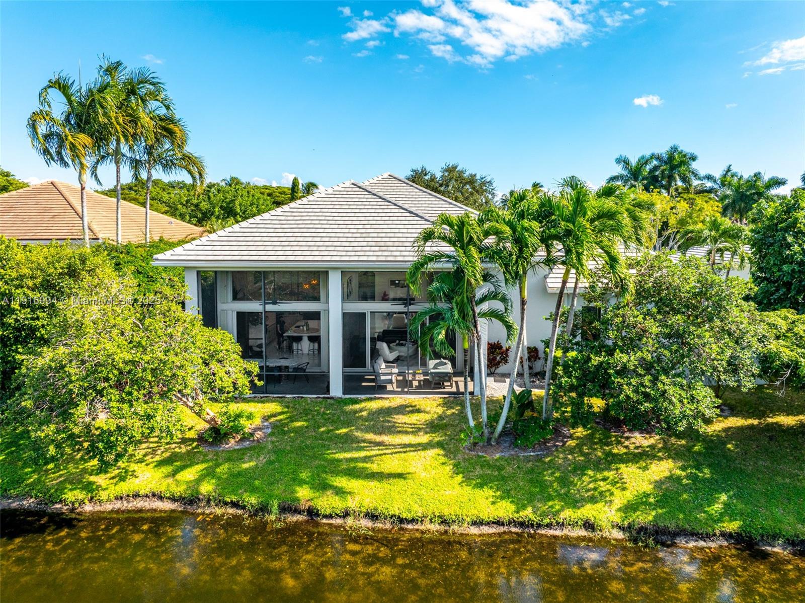 SEASONS - Residential