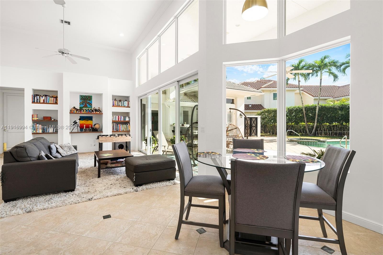 SEASONS - Residential