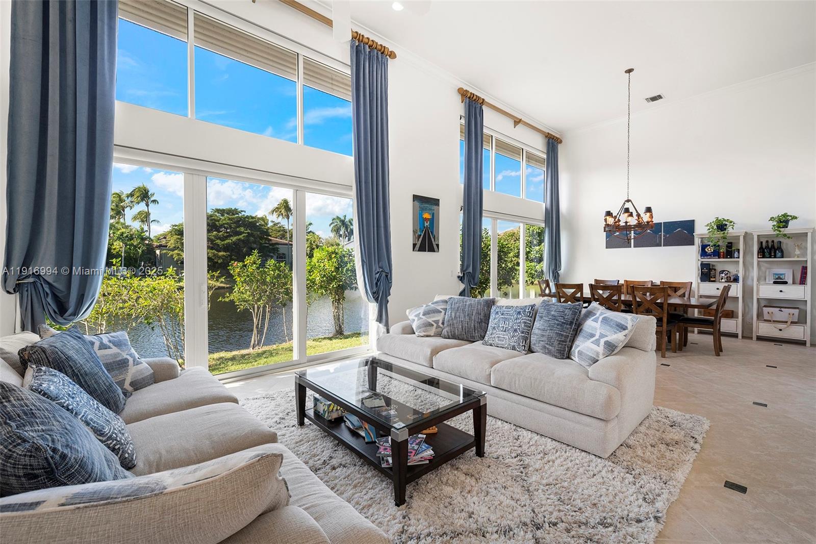 SEASONS - Residential