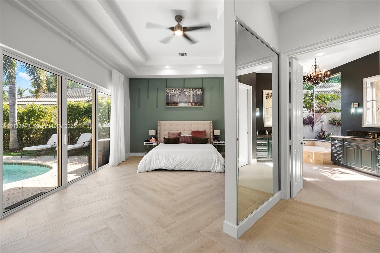 SEASONS - Residential