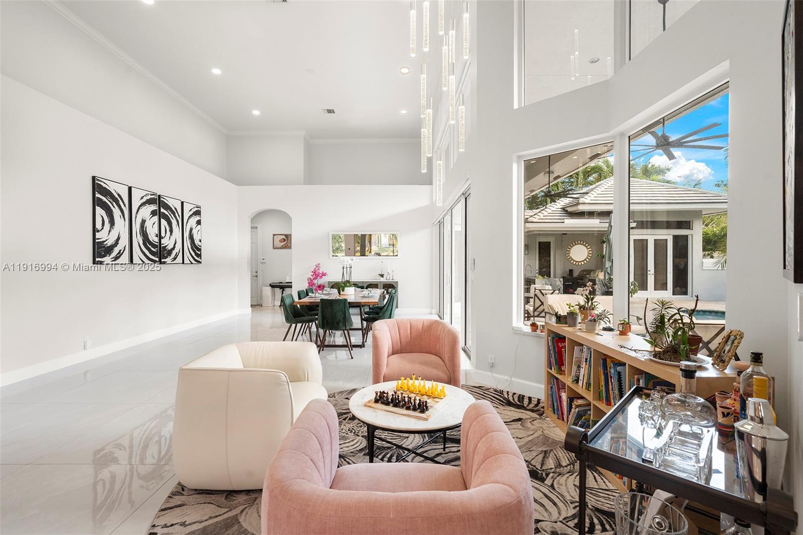 SEASONS - Residential