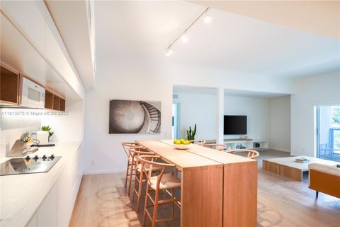 10250 Collins Avenue 212 Bal Harbour FL 33154
