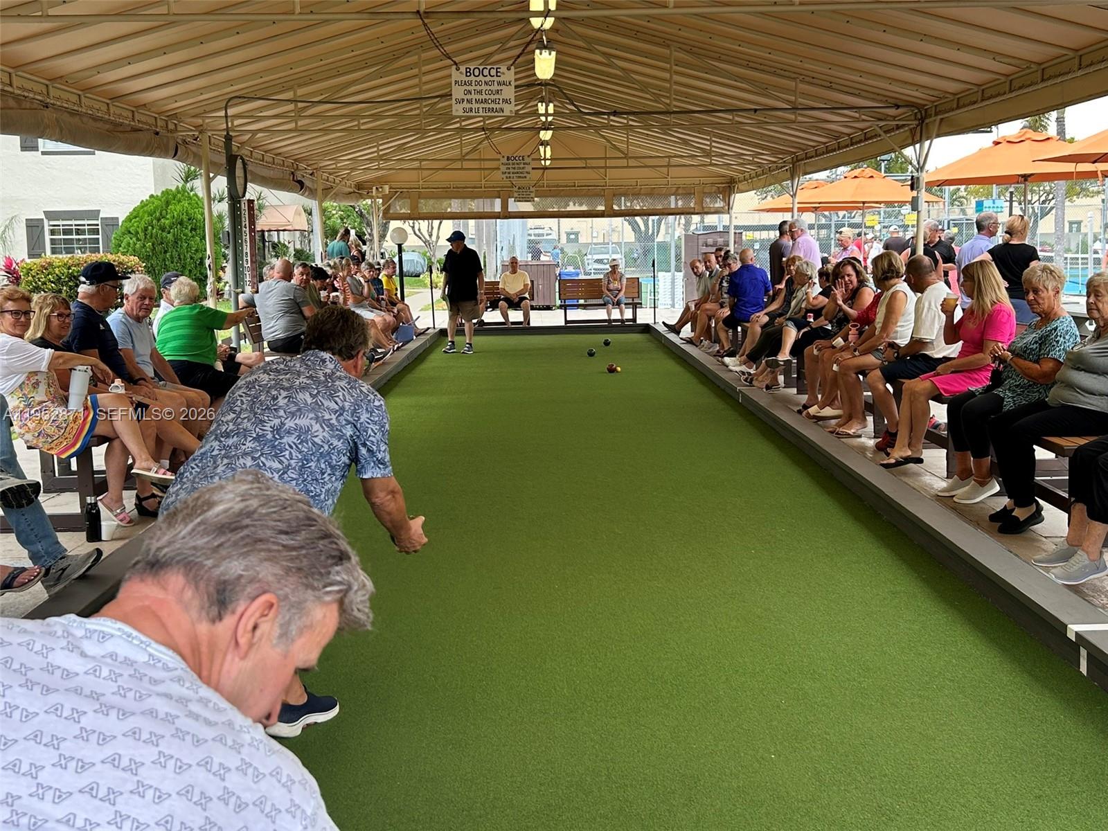 MEADOWS CONDO - Residential