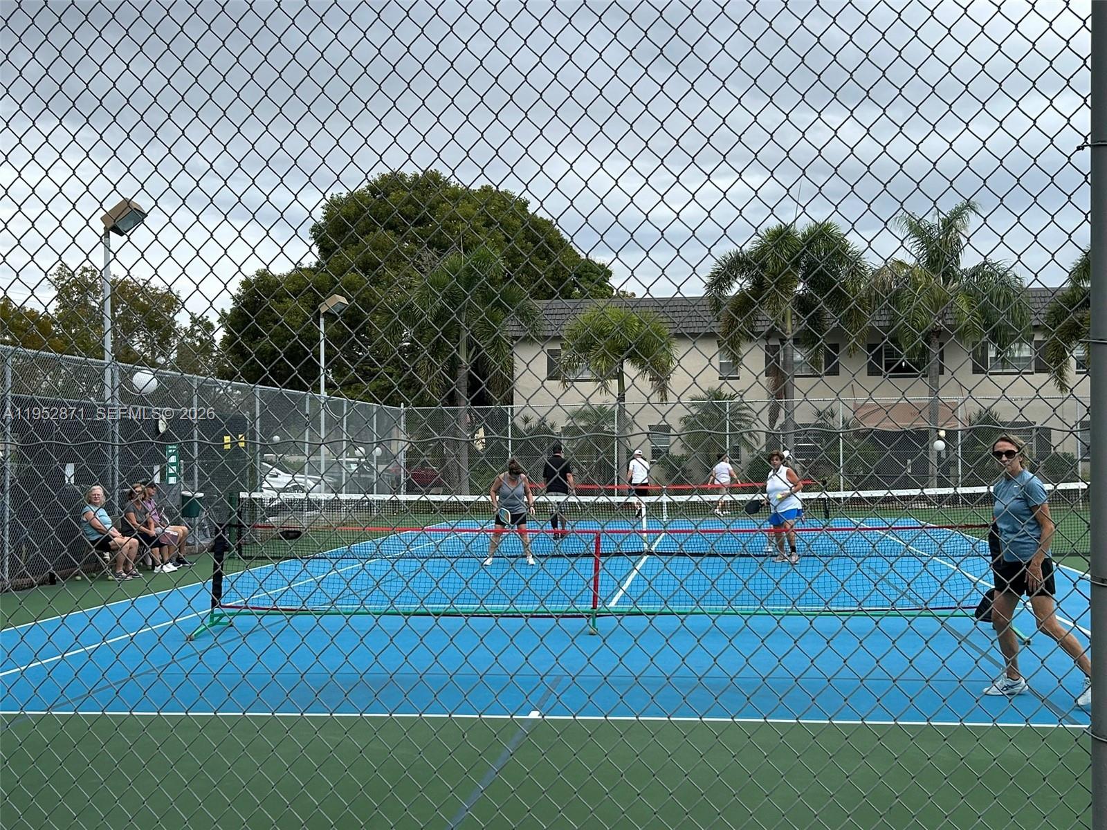 MEADOWS CONDO - Residential