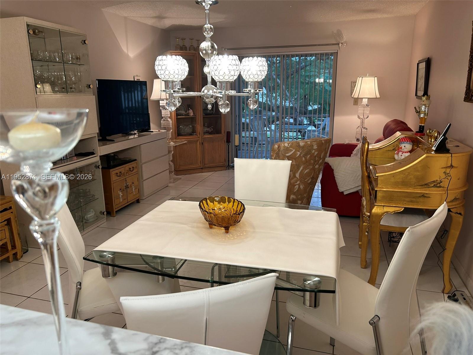 MEADOWS CONDO - Residential