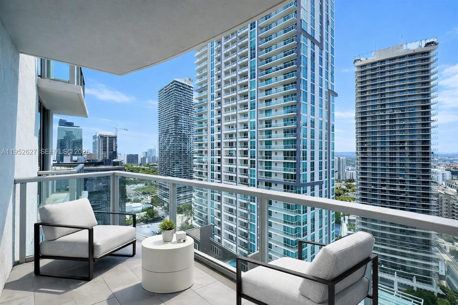 1060 Brickell Ave 2013