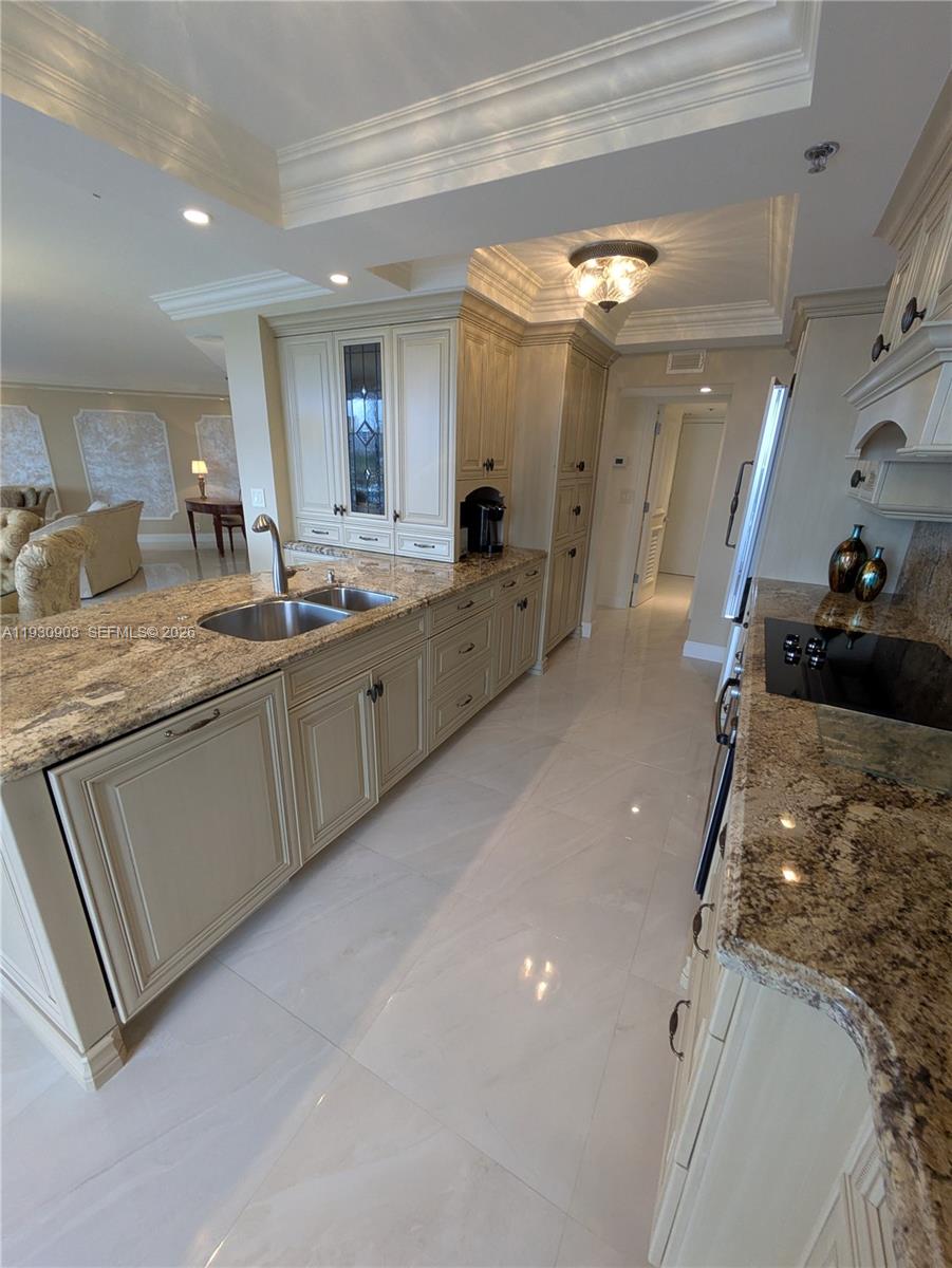 ANCHOR BAY CLUB CONDO - Residential