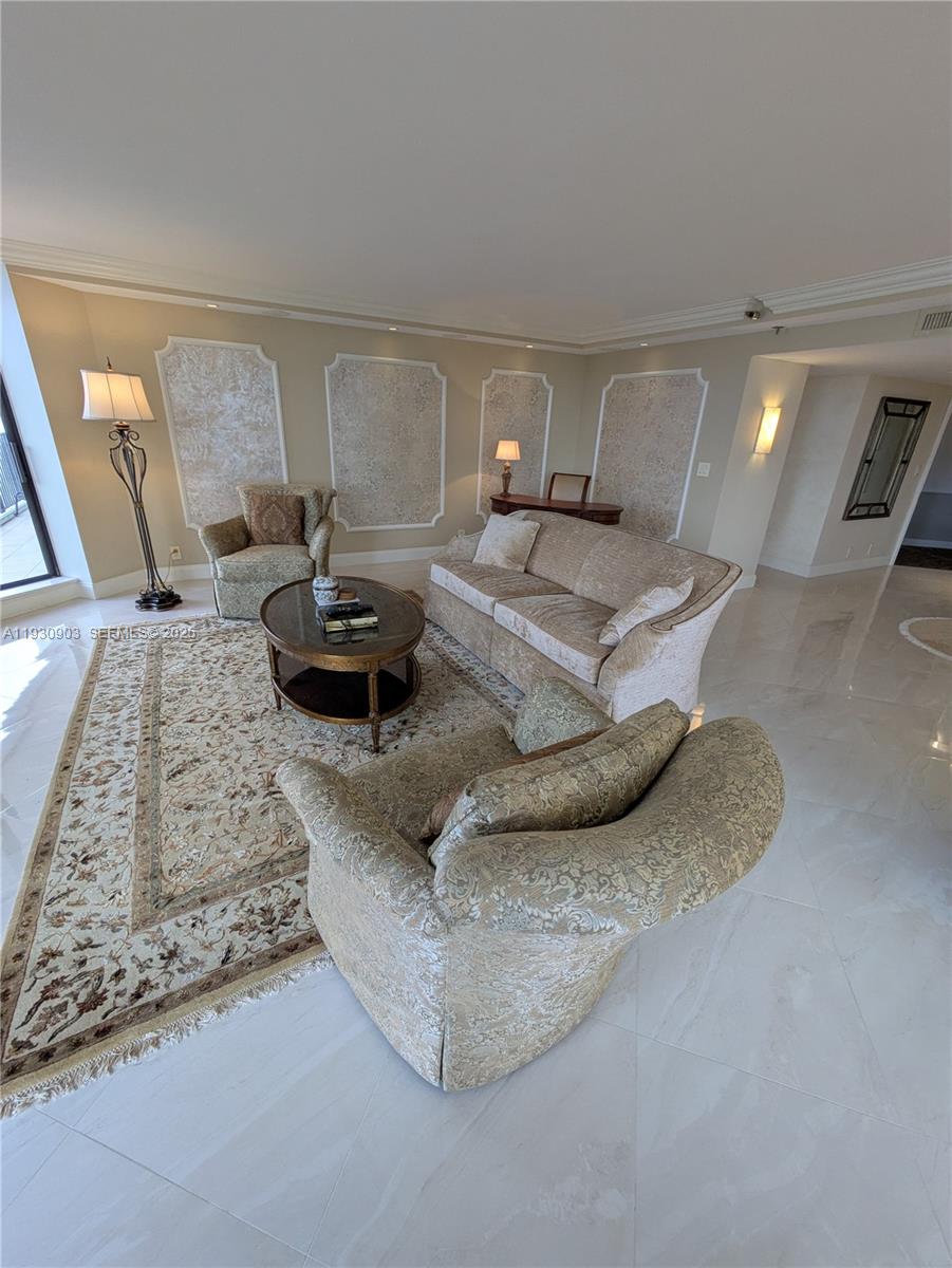 ANCHOR BAY CLUB CONDO - Residential