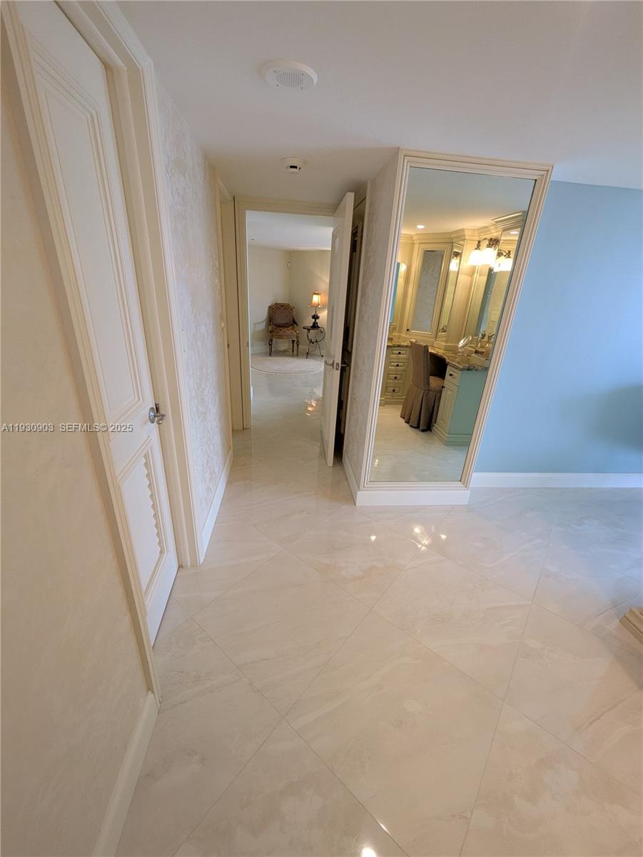 ANCHOR BAY CLUB CONDO - Residential