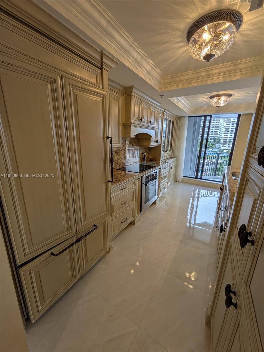 ANCHOR BAY CLUB CONDO - Residential