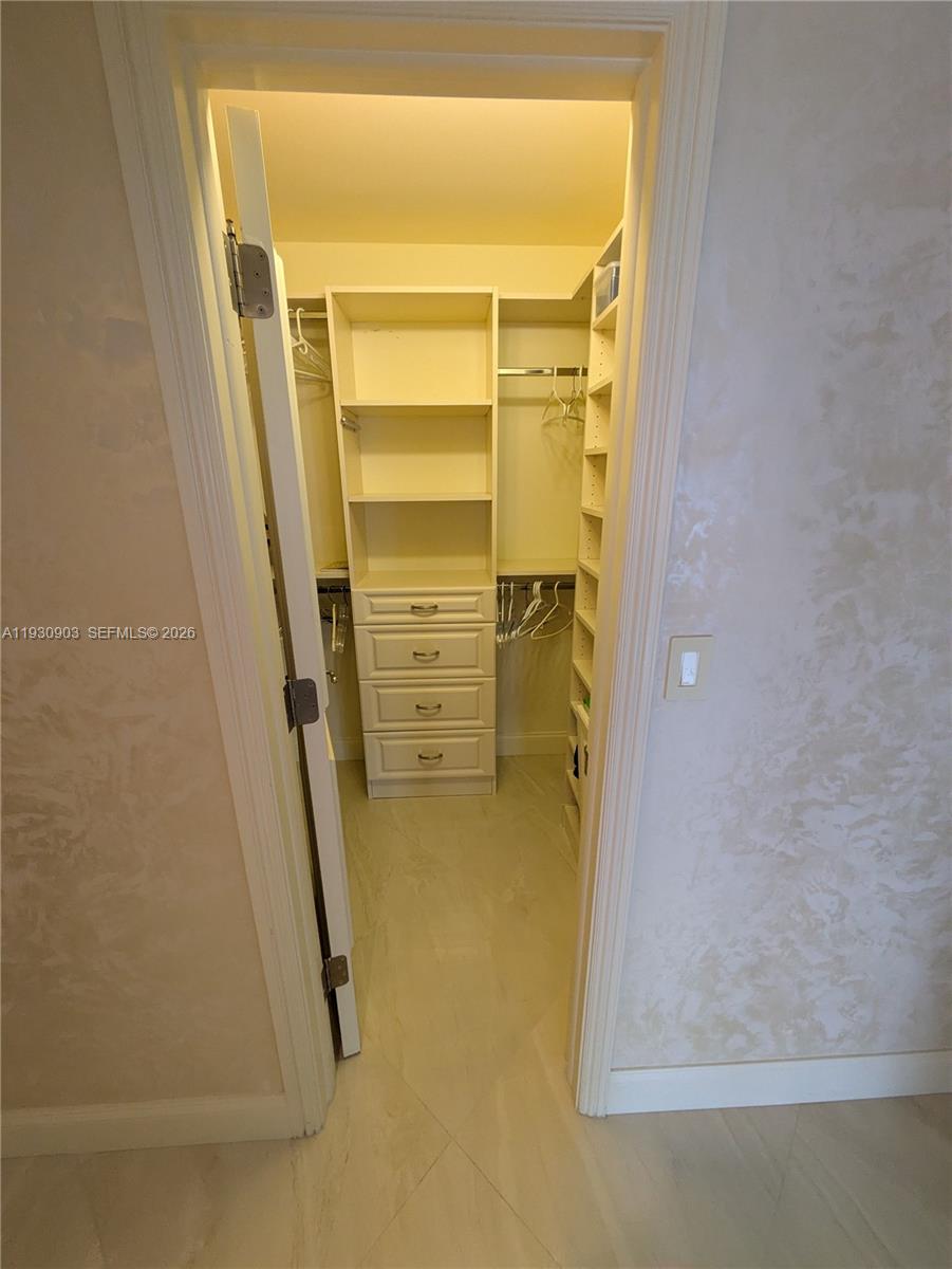 ANCHOR BAY CLUB CONDO - Residential