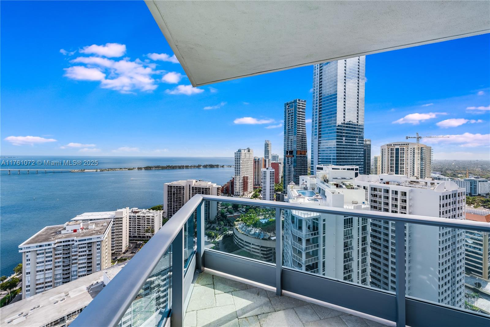 JADE RESIDENCES AT BRICKE - Residential