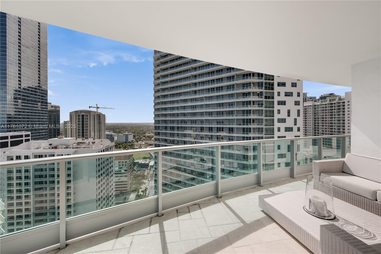 JADE RESIDENCES AT BRICKE - Residential