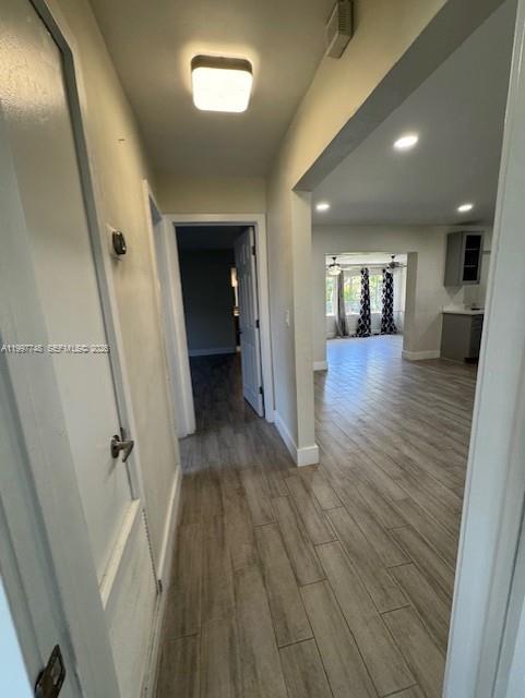 KIMBERLY VILLAGE SEC ONE - Residential Lease