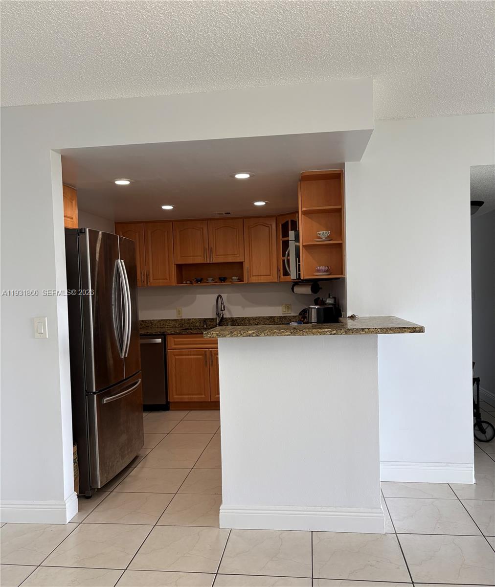 DORSET HOUSE CONDO - Residential