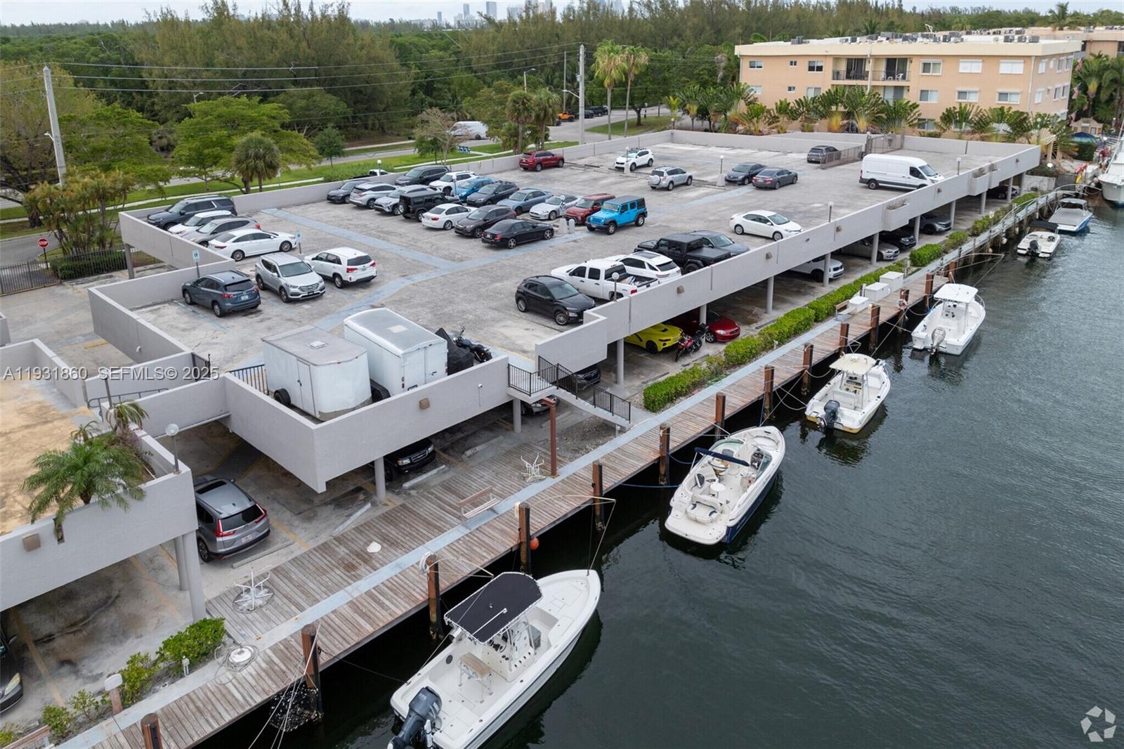 DORSET HOUSE CONDO - Residential