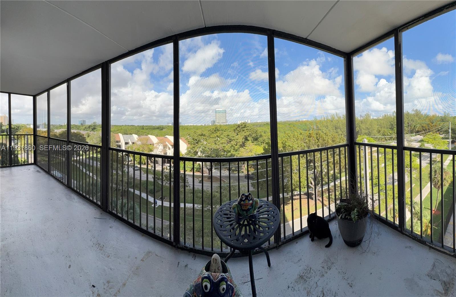 DORSET HOUSE CONDO - Residential