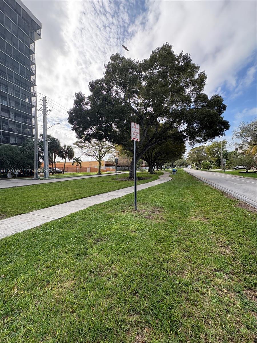 DORSET HOUSE CONDO - Residential