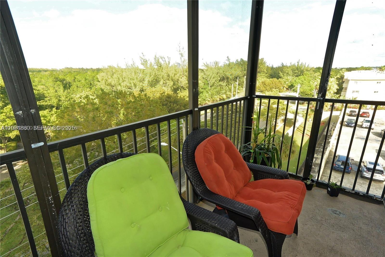 DORSET HOUSE CONDO - Residential