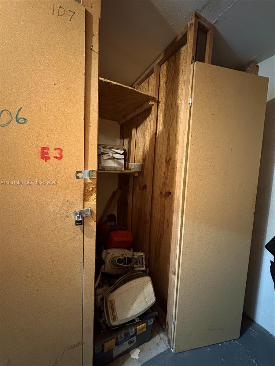 DORSET HOUSE CONDO - Residential