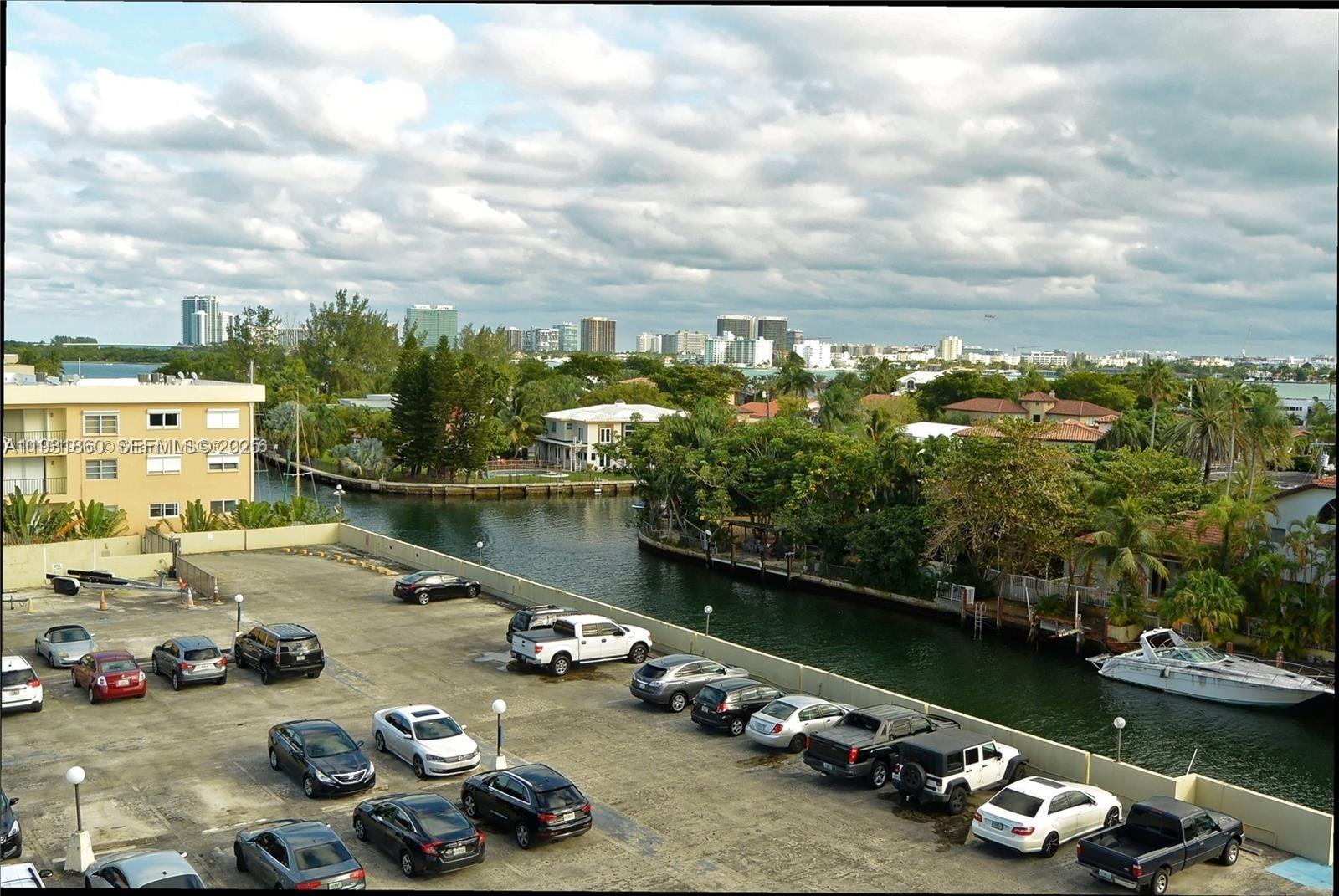 DORSET HOUSE CONDO - Residential