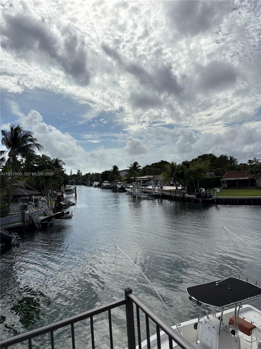 DORSET HOUSE CONDO - Residential