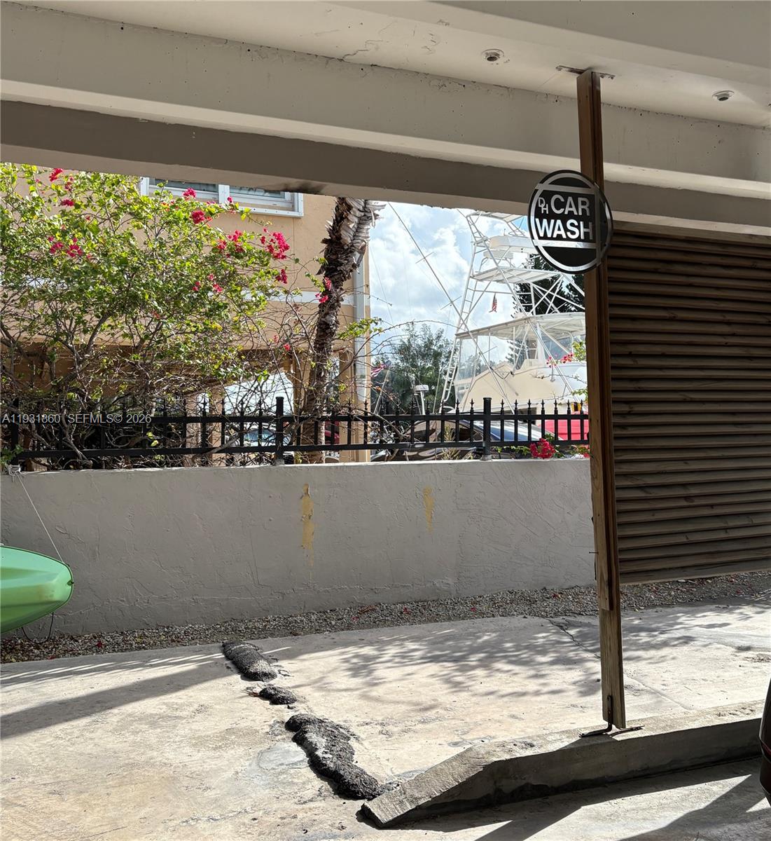 DORSET HOUSE CONDO - Residential