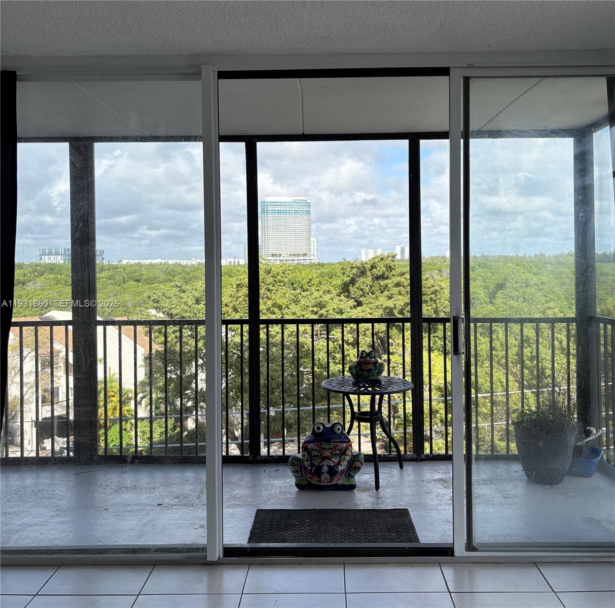 DORSET HOUSE CONDO - Residential