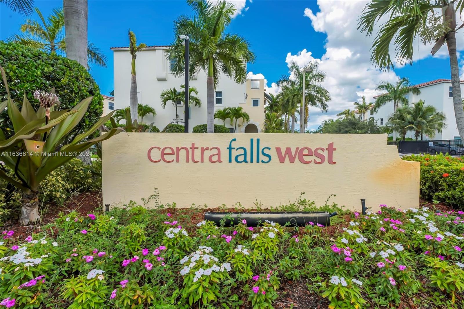 PEMBROKE FALLS-PHASE 1 - Residential