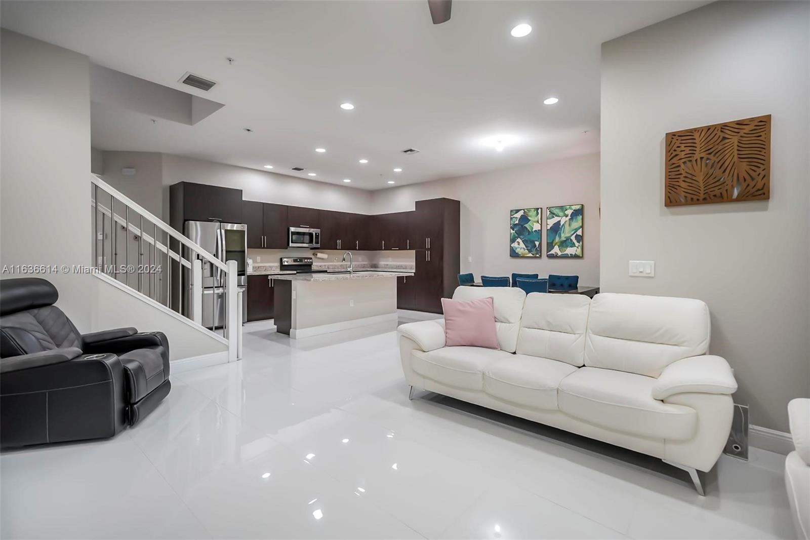PEMBROKE FALLS-PHASE 1 - Residential