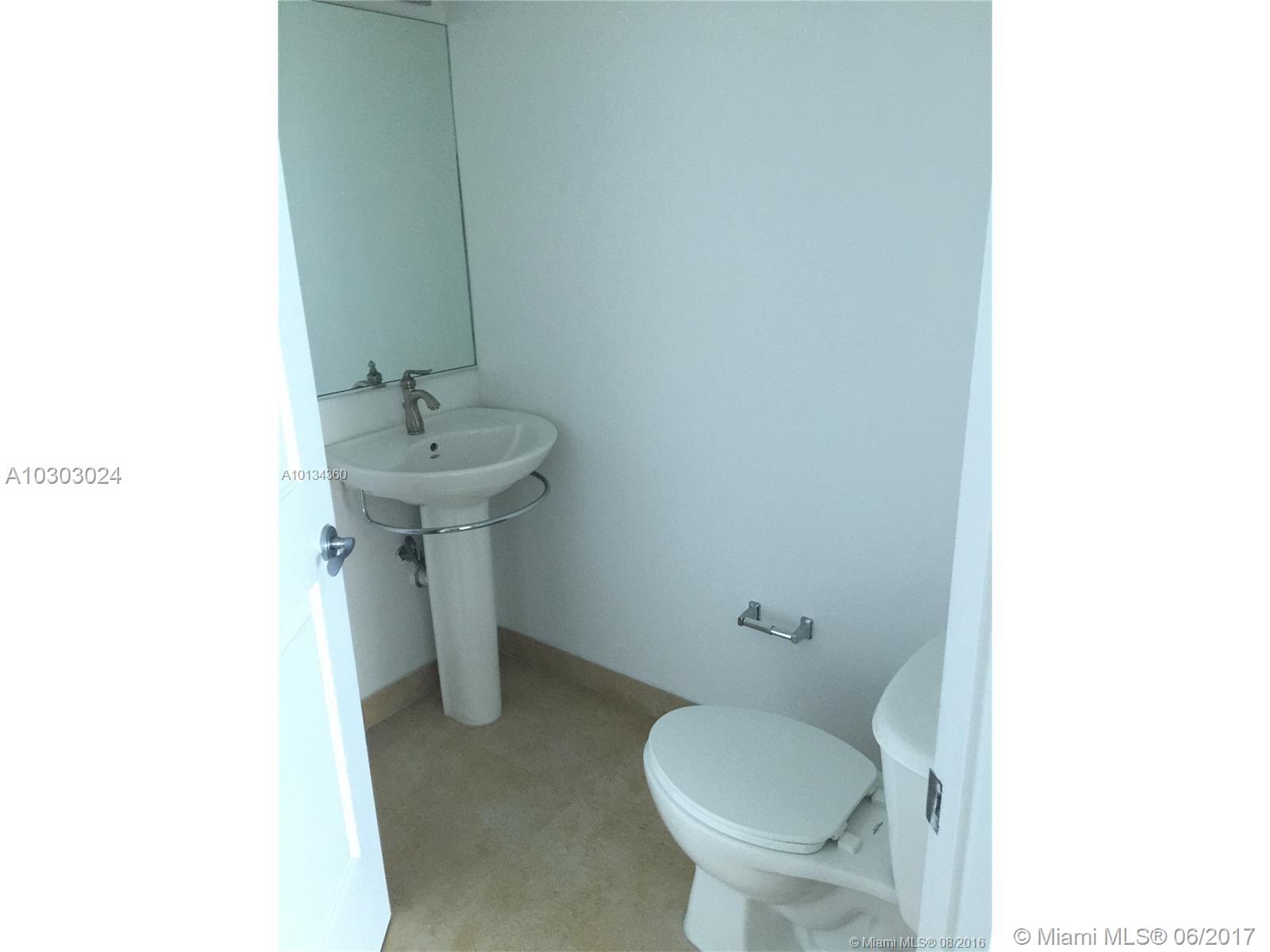 PLATINUM CONDO - Residential Lease